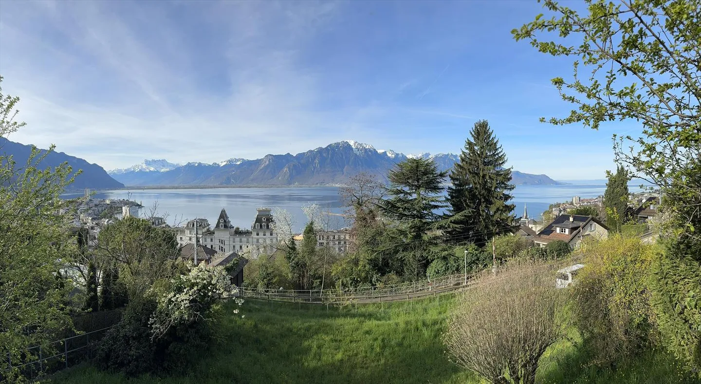 Villa vicino al centro di Montreux, vista eccezionale - Foto 1 di 4