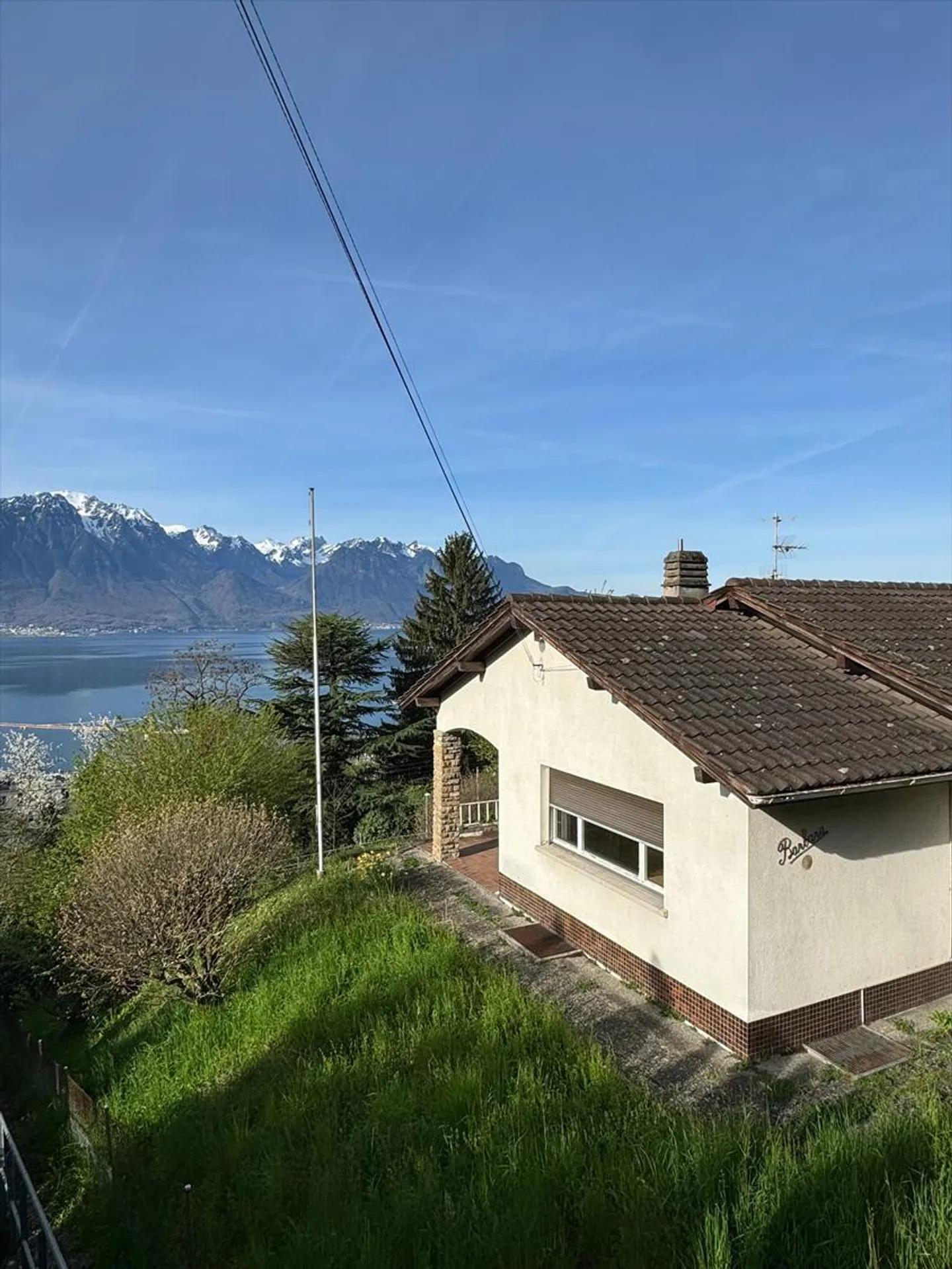 Villa vicino al centro di Montreux, vista eccezionale - Foto 2 di 4