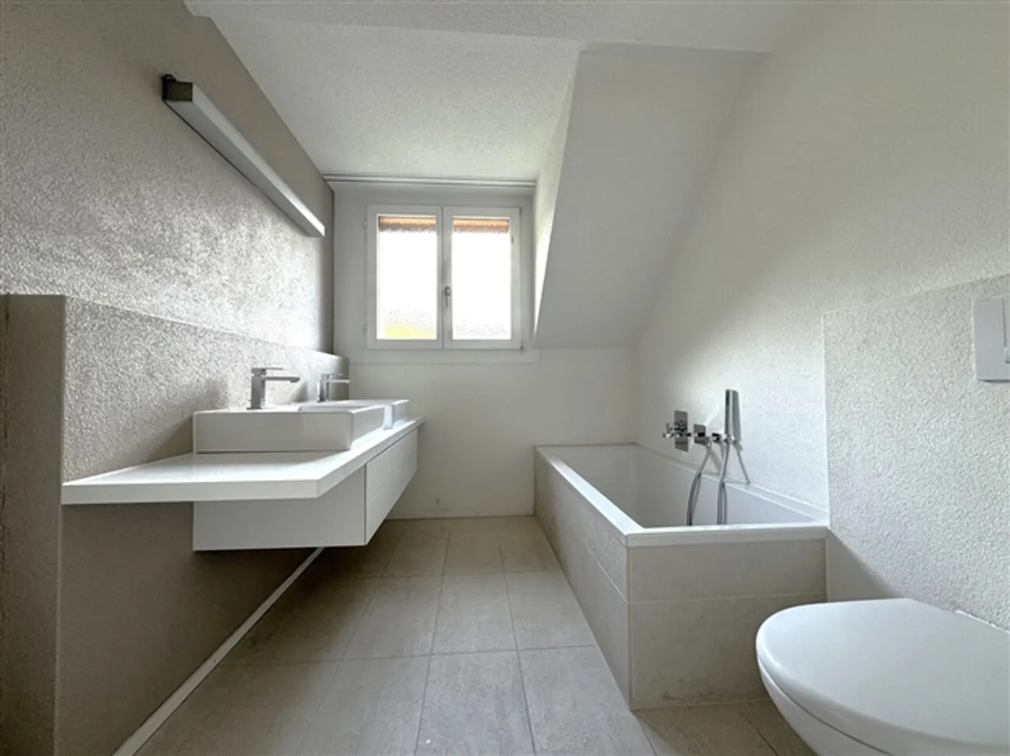 Central, calme, ensoleillé et au sommet - appartement familial avec style - Photo 12 sur 20