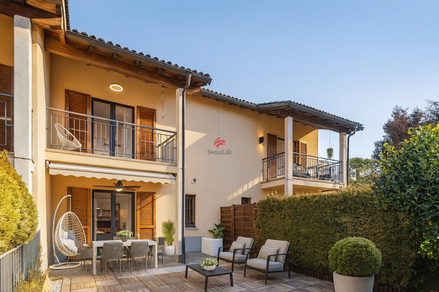 Beautiful property with panoramic terrace - Photo 1 of 10