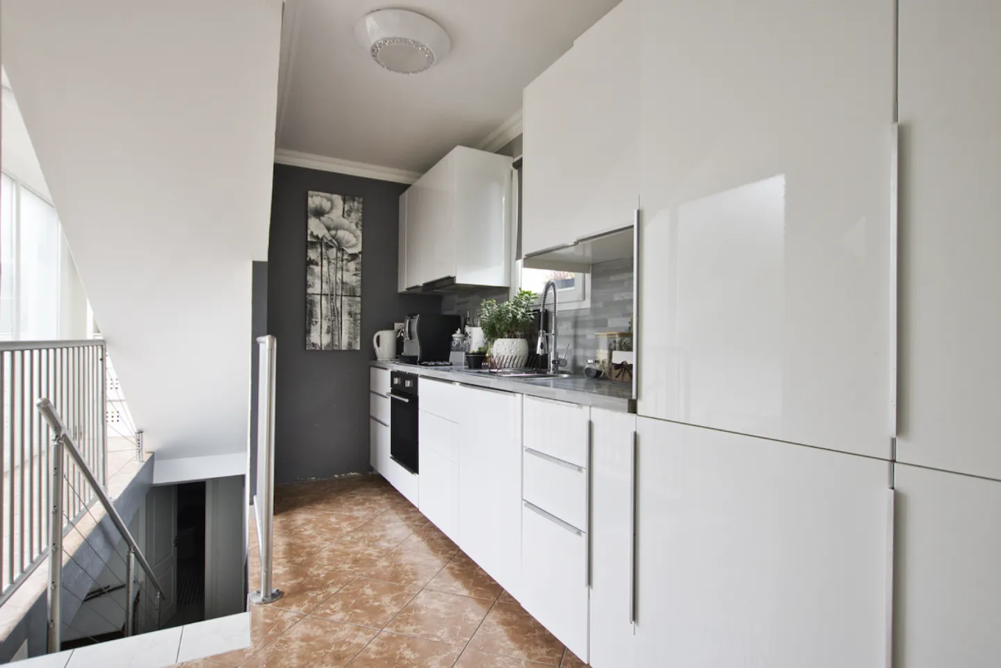 5-Zimmer-Haus - Foto 2 von 11