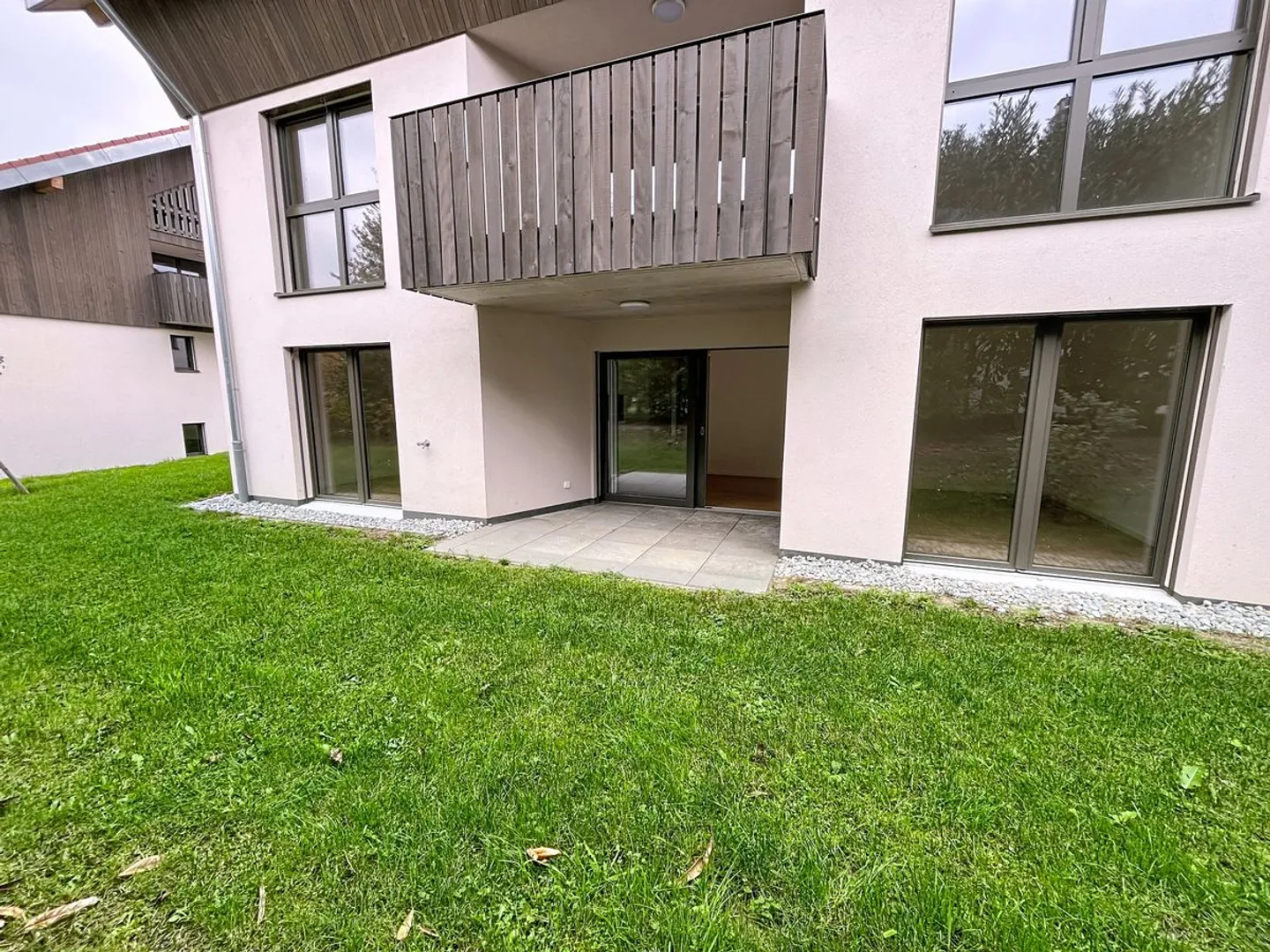 4.5-room apartment with private garden of 154m2 - Photo 10 of 12