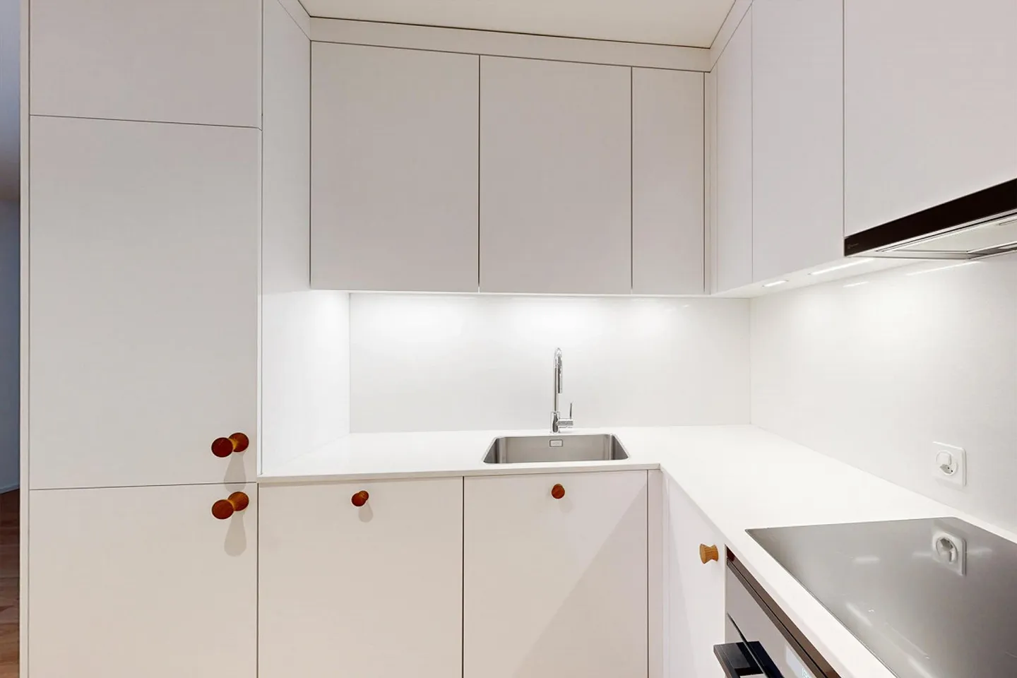 Stylish 3.5-Room Apartment - Photo 4 of 11