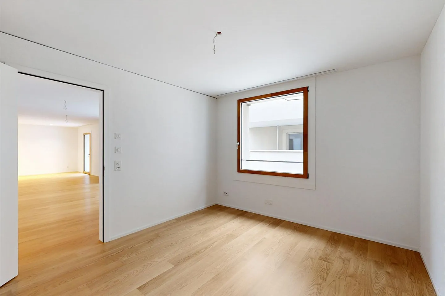 Stylish 3.5-Room Apartment - Photo 6 of 11