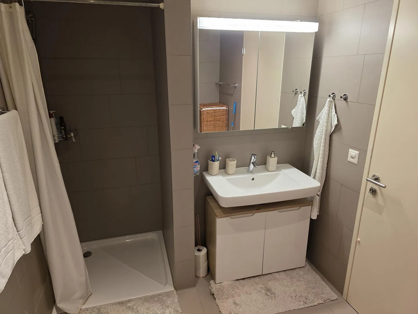 Charmante 3.5 Zimmer Wohnung - Foto 3 von 4