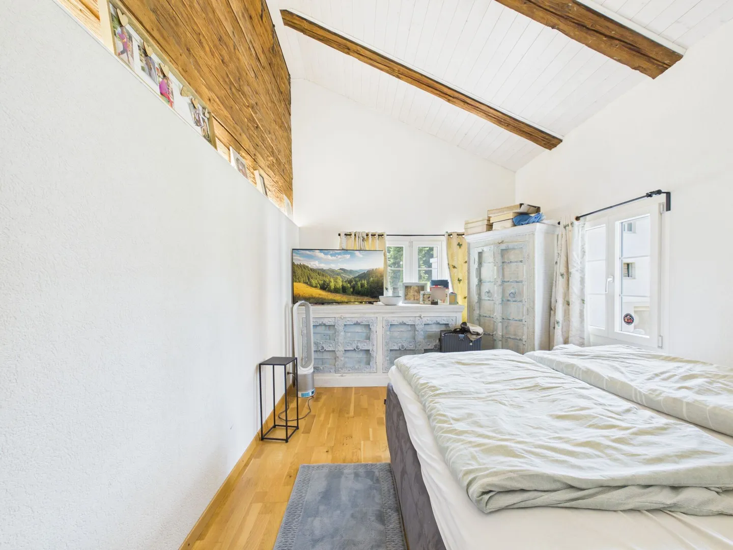 Maison individuelle de 7,5 pièces avec jardin d'hiver, patio et 2 garages ! - Photo 10 sur 17