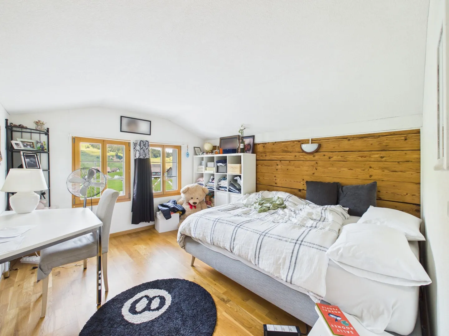 Maison individuelle de 7,5 pièces avec jardin d'hiver, patio et 2 garages ! - Photo 12 sur 17