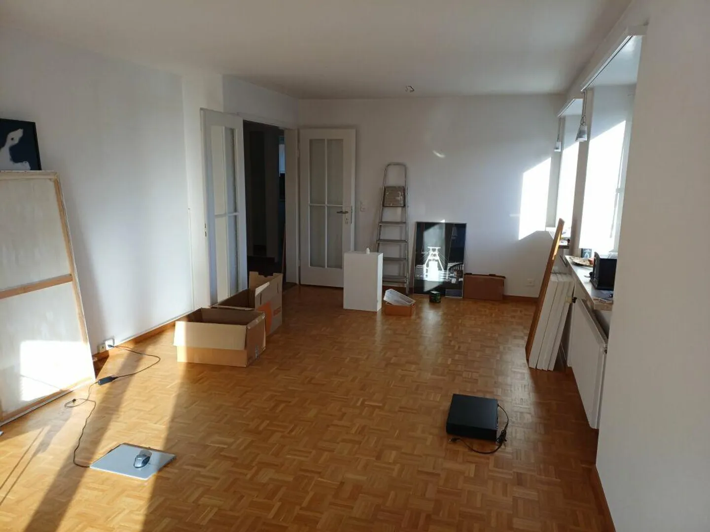 Living in the popular Wollishofen district limited until 30.09.2026 - Photo 3 of 11