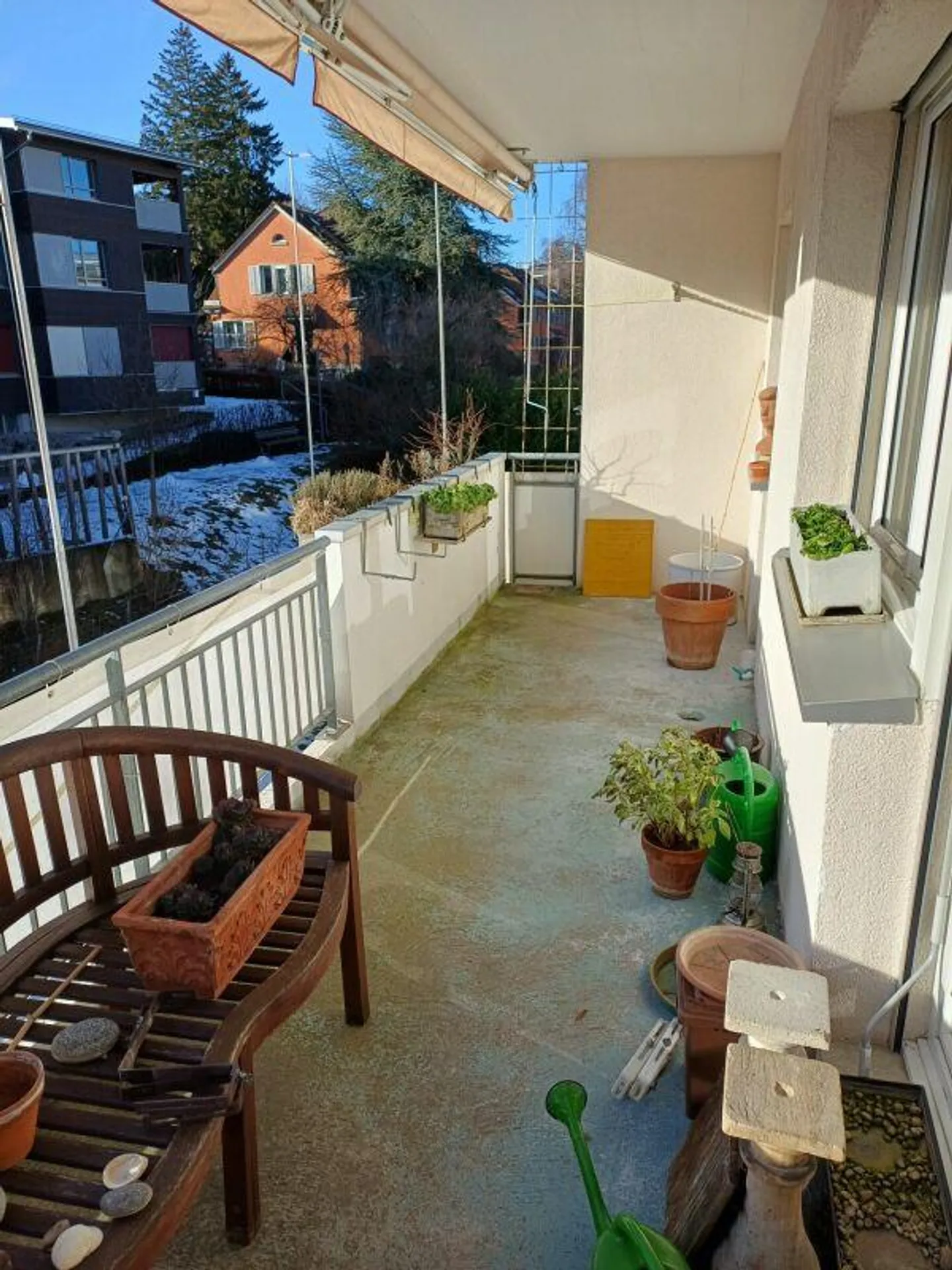 Living in the popular Wollishofen district limited until 30.09.2026 - Photo 8 of 11