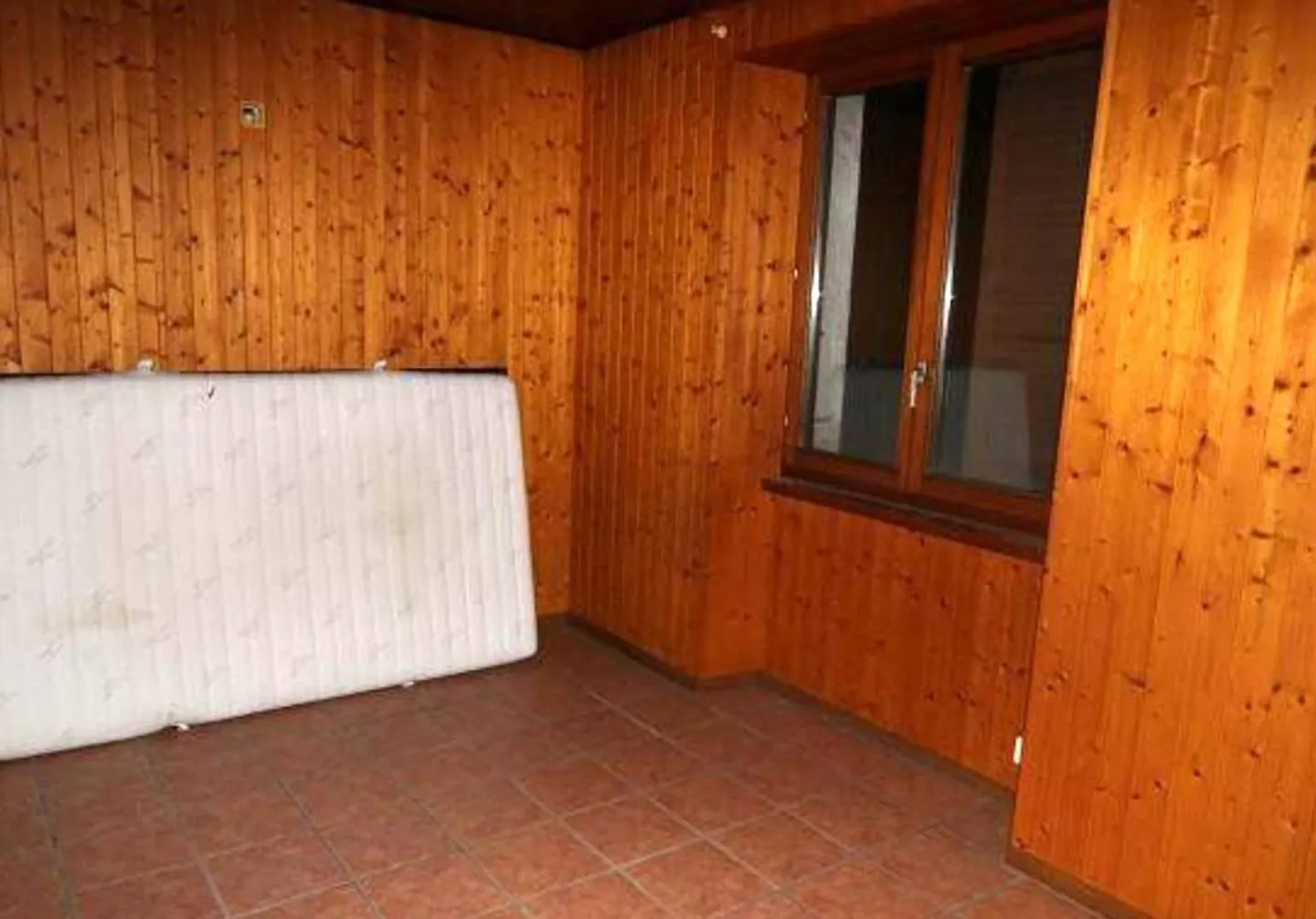large 3 1/2 room apartment with garden - Photo 7 of 10