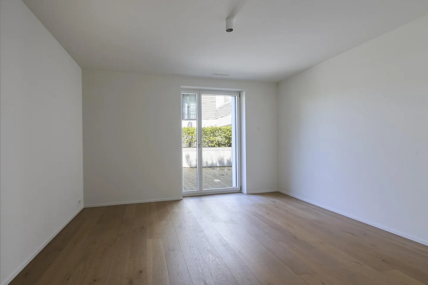 Appartamento 3½ locali con grande area esterna privata - Foto 4 di 13