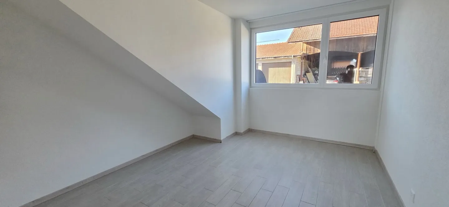 4.5-room apartment with garden - Photo 8 of 14