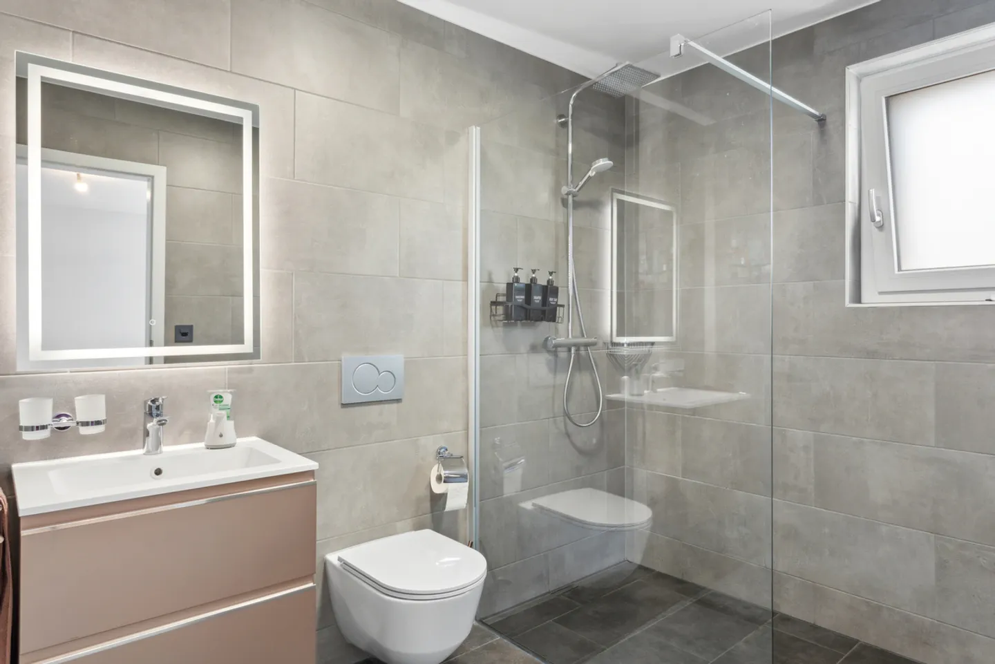 Magnifico appartamento di 5,5 locali al piano giardino - Foto 5 di 7