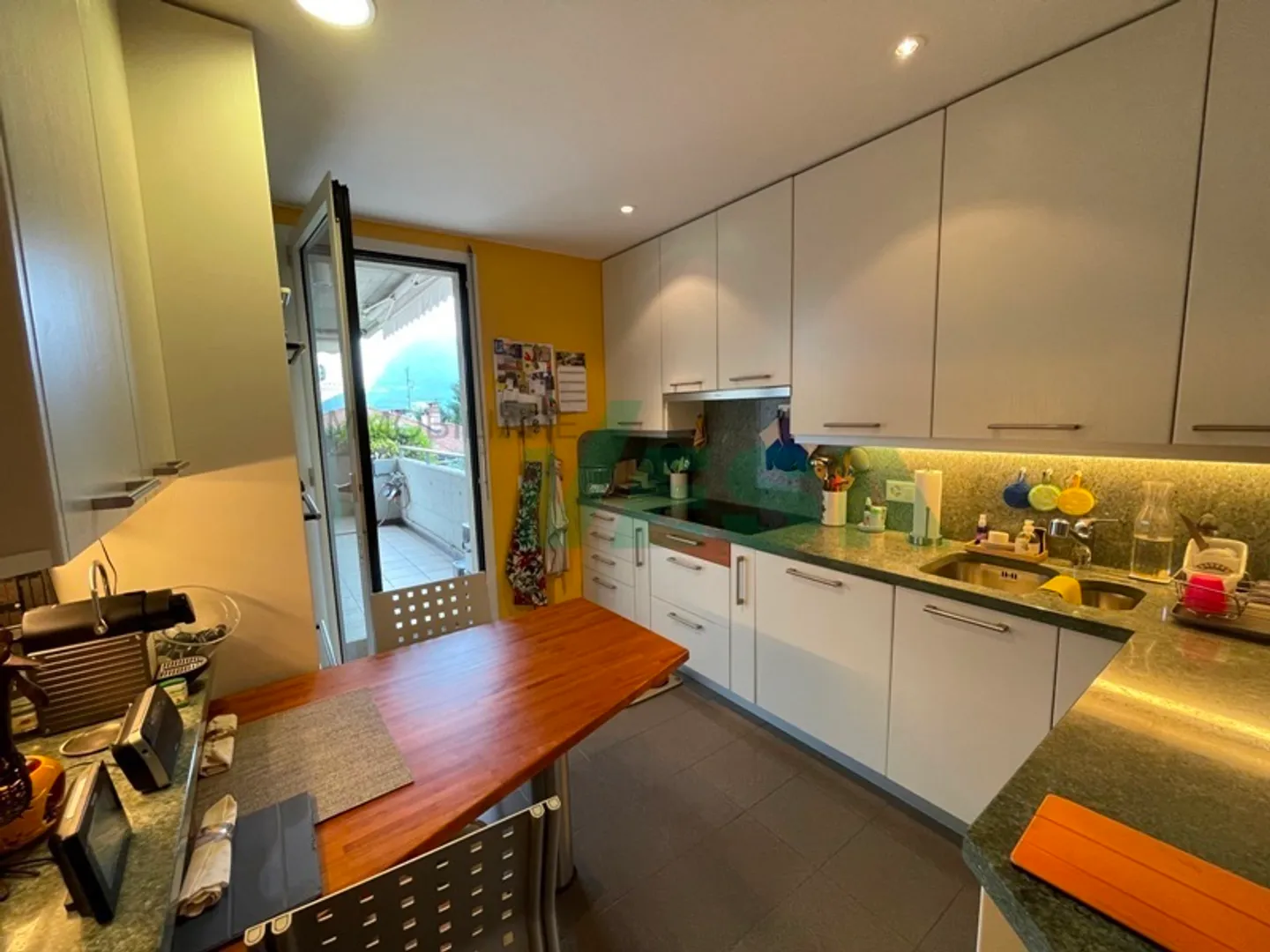 Appartement duplex élégant et lumineux dans un emplacement exclusif - Photo 9 sur 11