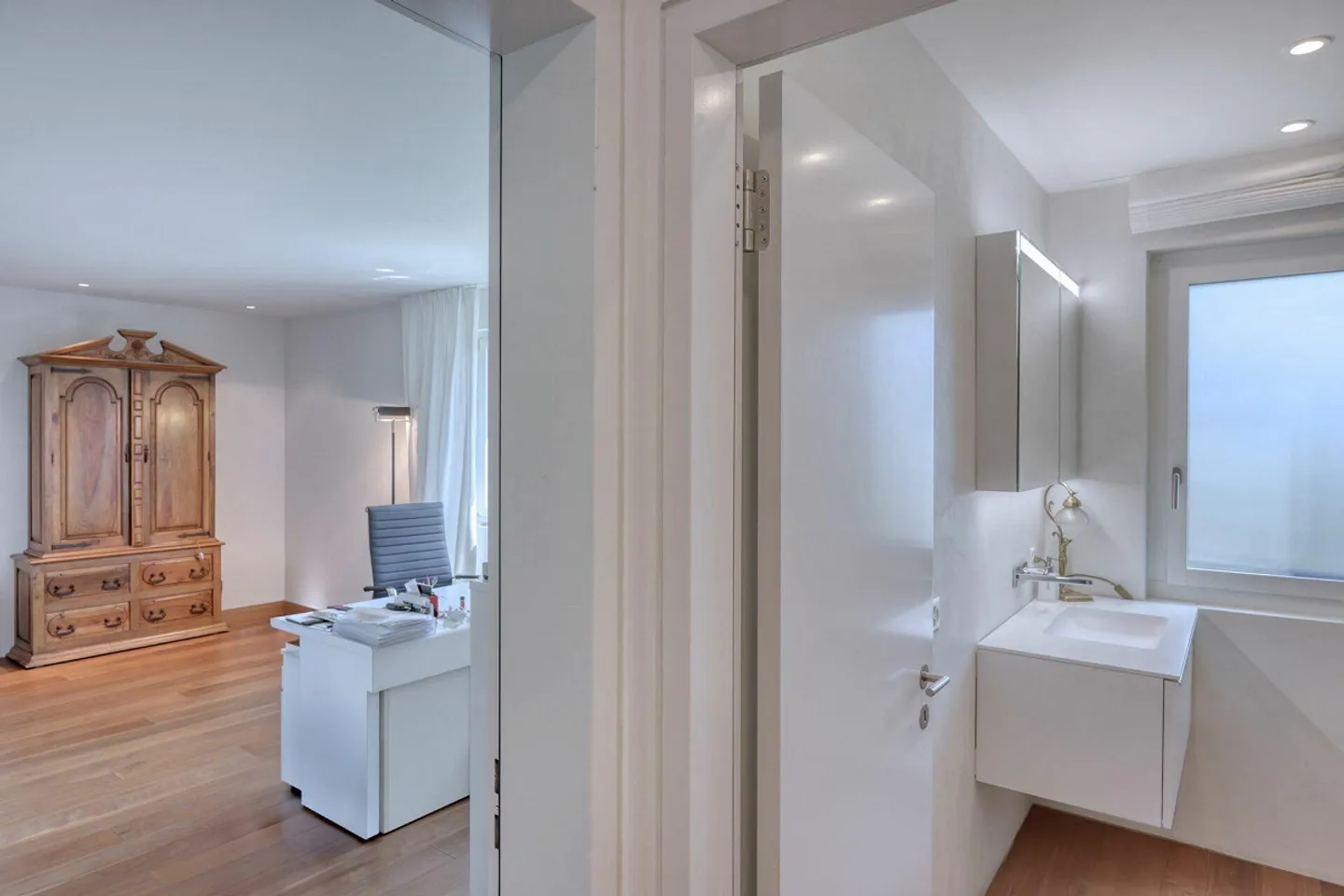 Elegant Maisonette with Lake View - Photo 6 of 11