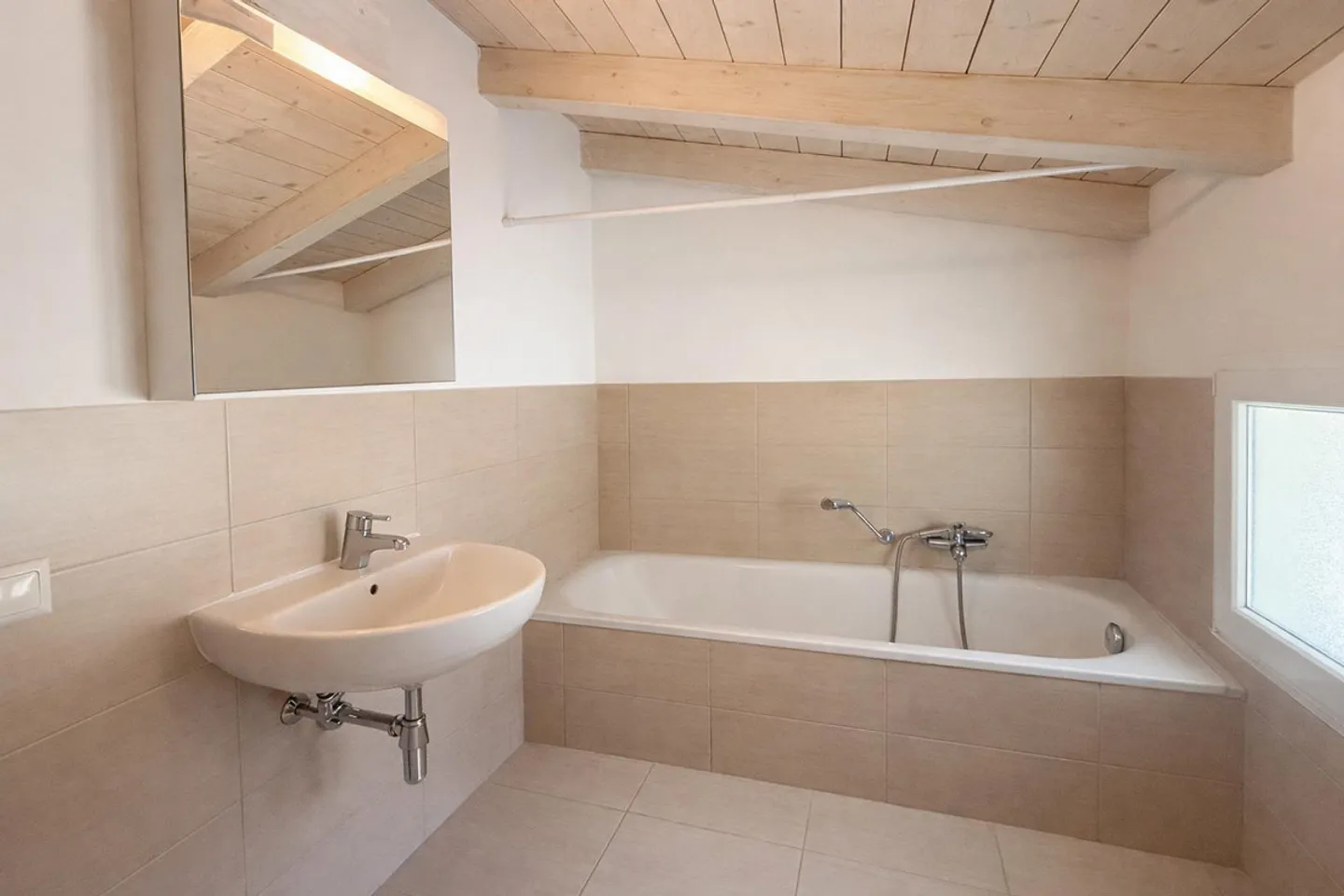 Maison individuelle moderne à Vallemaggia - Photo 9 sur 19