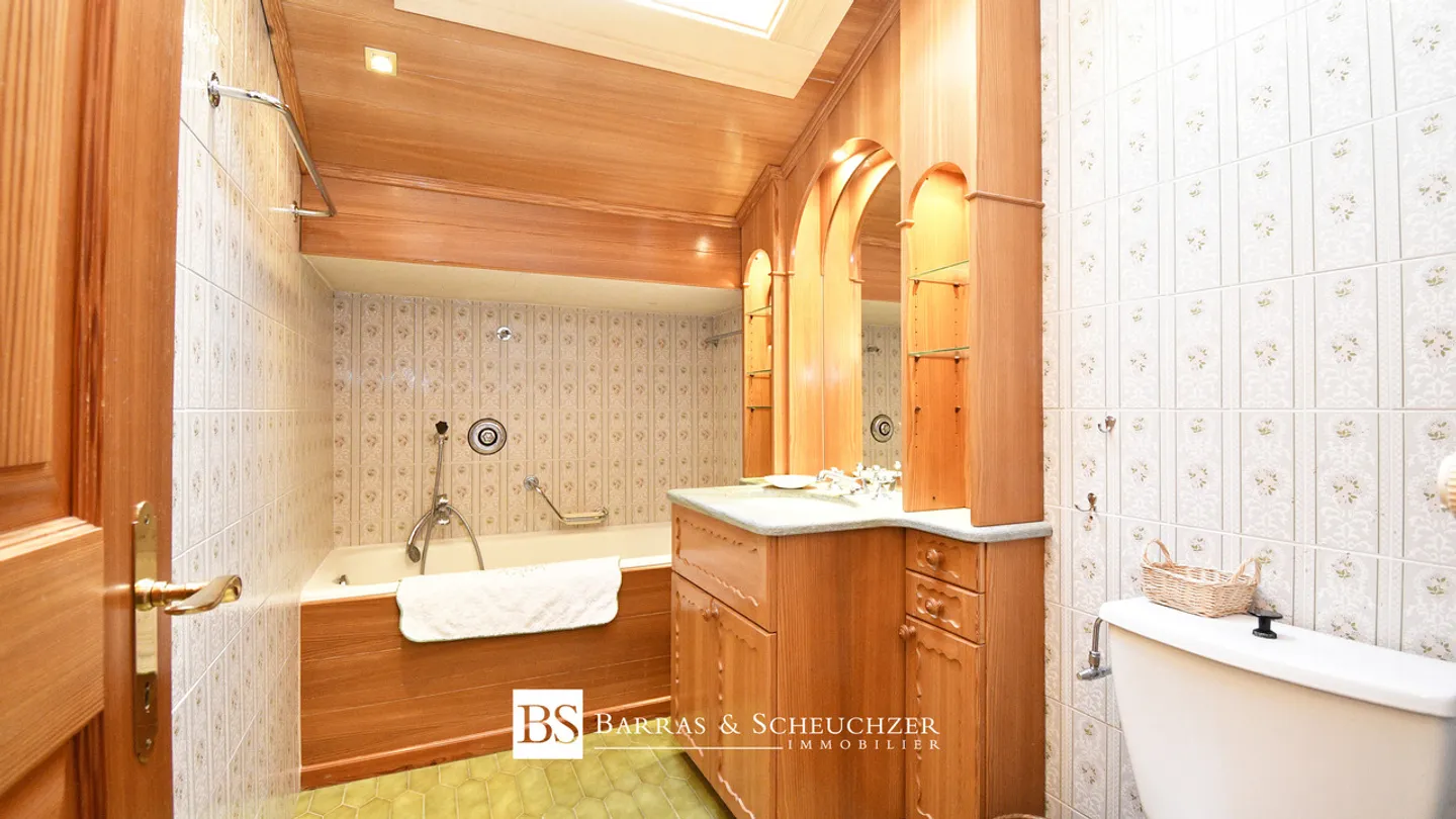 Grande duplex di 6,5 stanze con vista, piscina, in centro - Foto 18 di 22