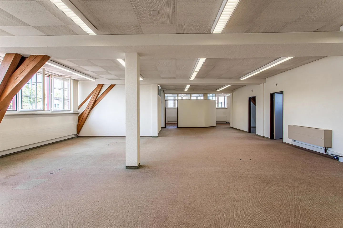 Opportunità commerciale ideale per la tua azienda! - Foto 2 di 12