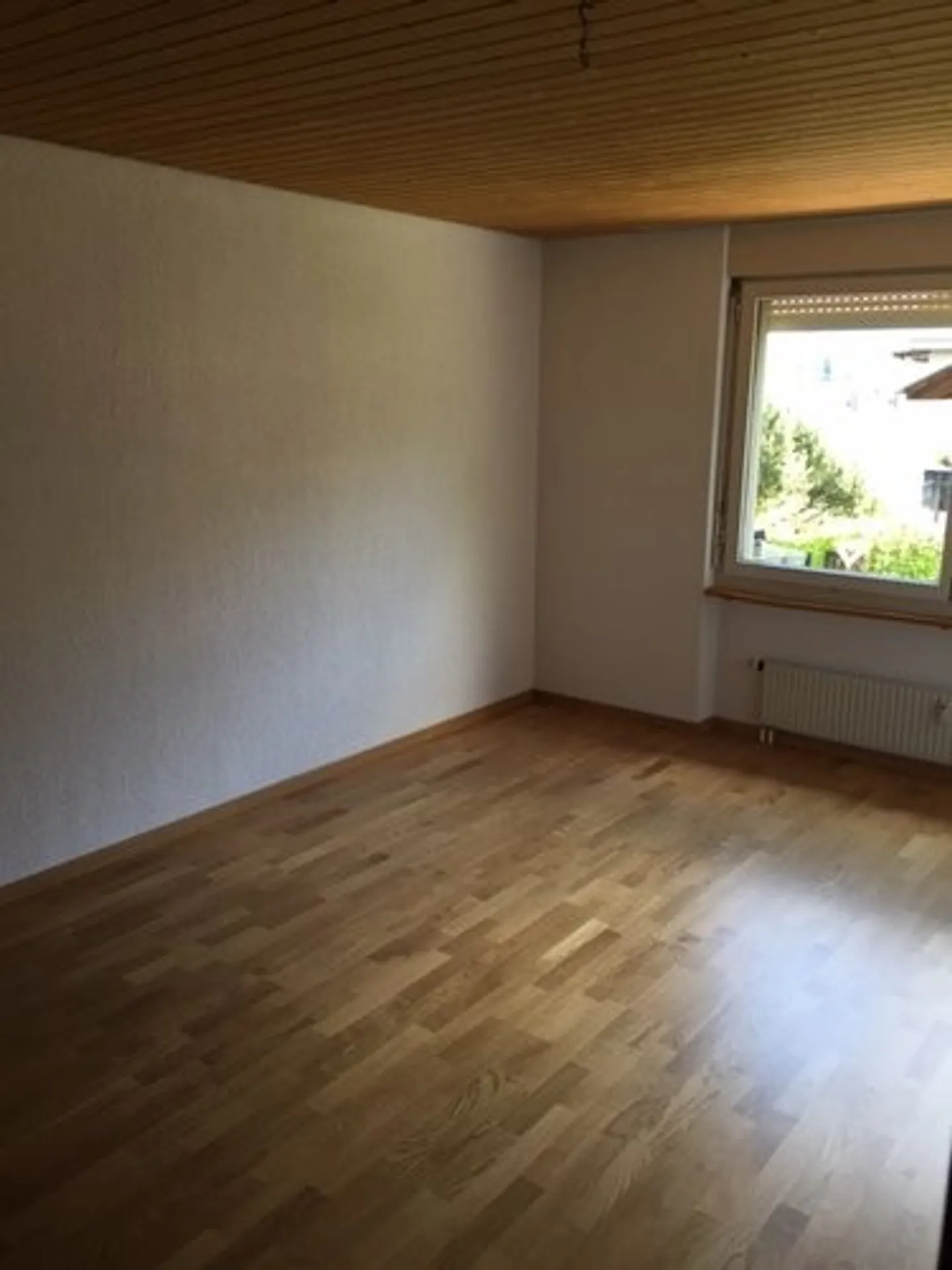 Appartement 4 1/2 pièces avec deux balcons - Photo 4 sur 8