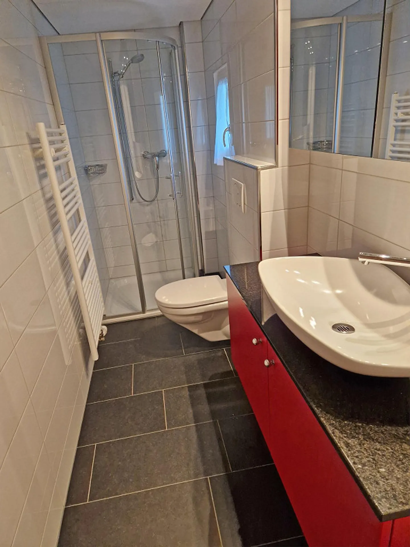 Sunny, quiet 3-room apartment with large terrace - Photo 2 of 7