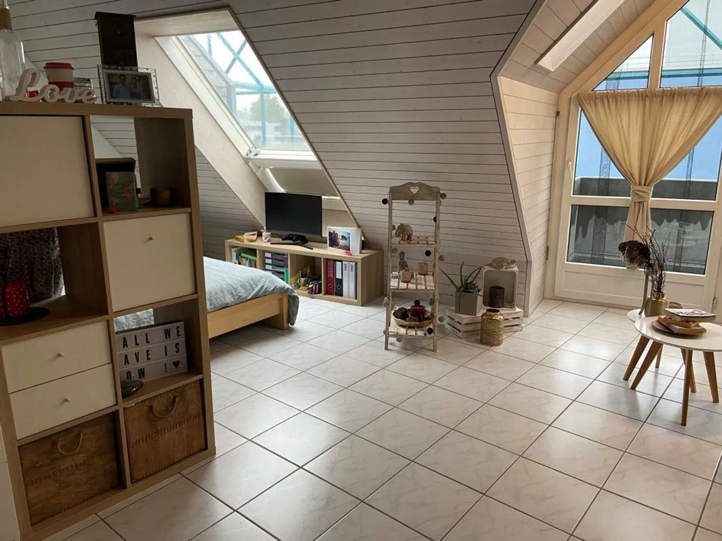 Cozy 1.5-Room Single Apartment in the Heart of Rapperswil - Photo 3 of 8