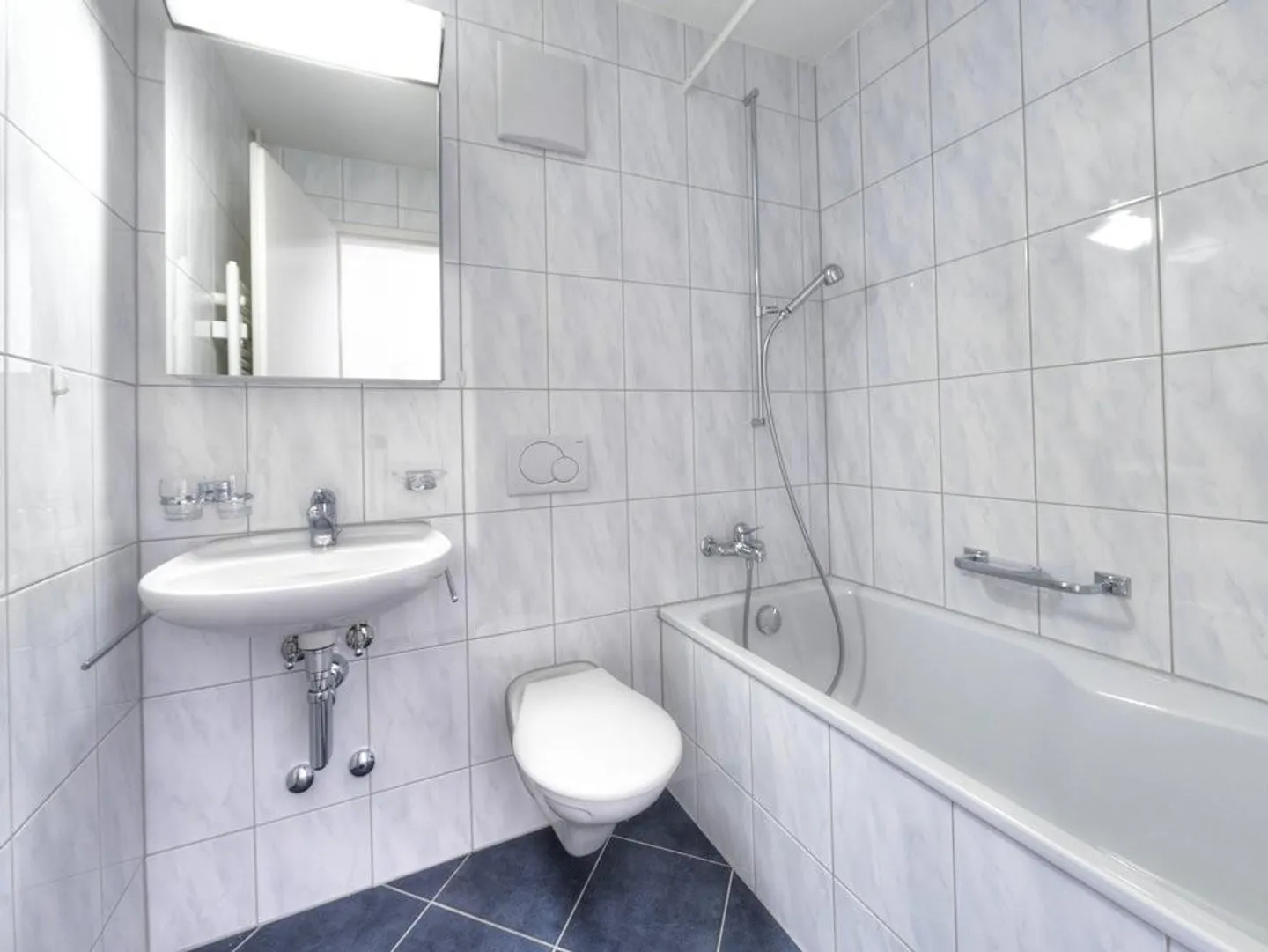 Modernes Apartment in Neustadt - Foto 4 von 6