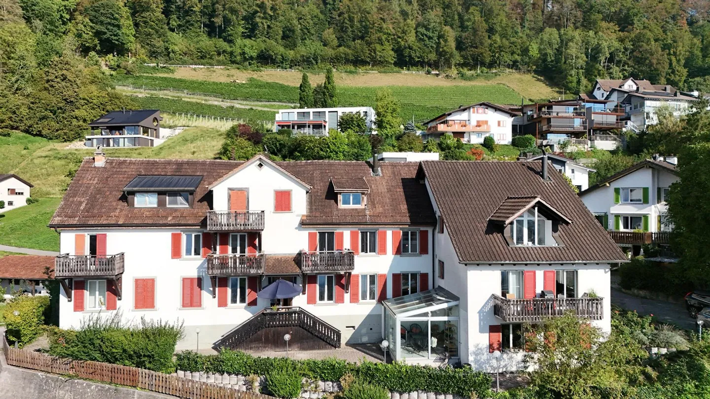 4.5 Room Maisonette Apartment with Panoramic View over the Rhine Valley to ... - Photo 9 of 16