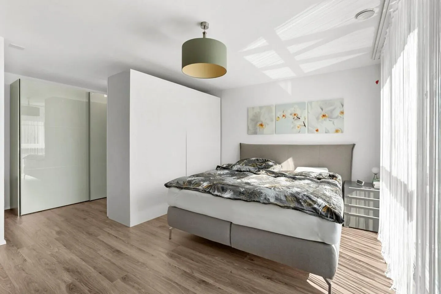 Modern single-family house for sale in the sought-after Thayngen - Photo 11 of 17