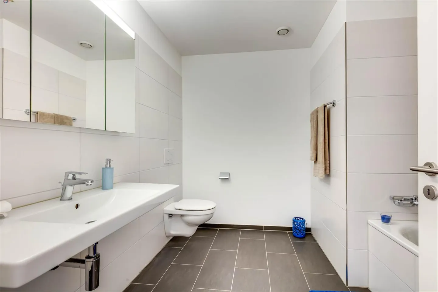 Appartement à louer - Photo 8 sur 9