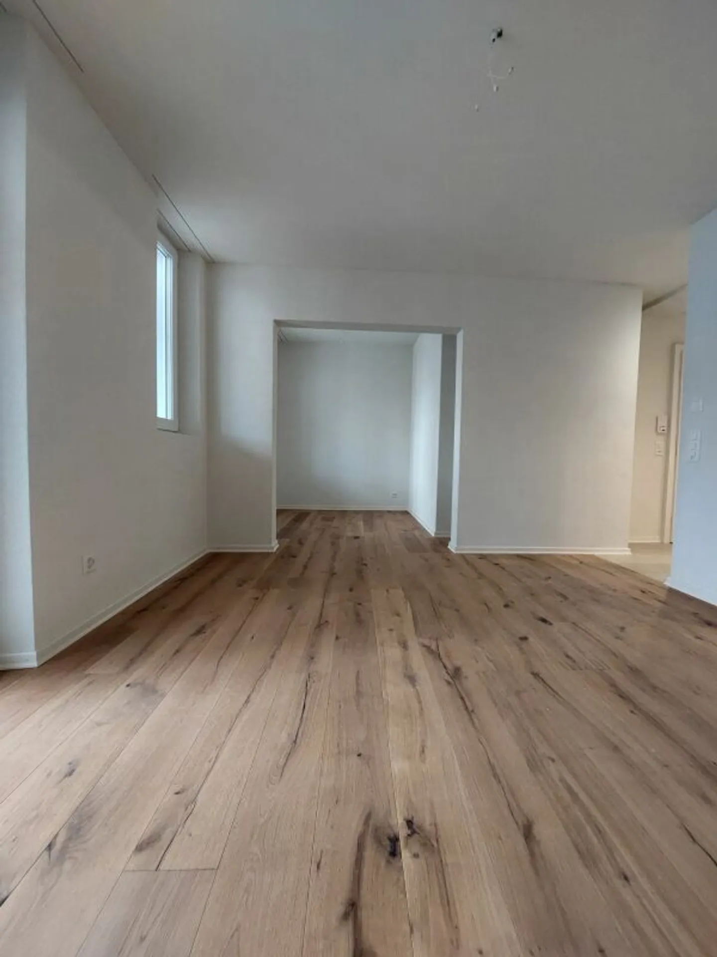 Appartement neuf lumineux de 2,5 pièces près de la place Escher Wyss - Première location - Photo 2 sur 6