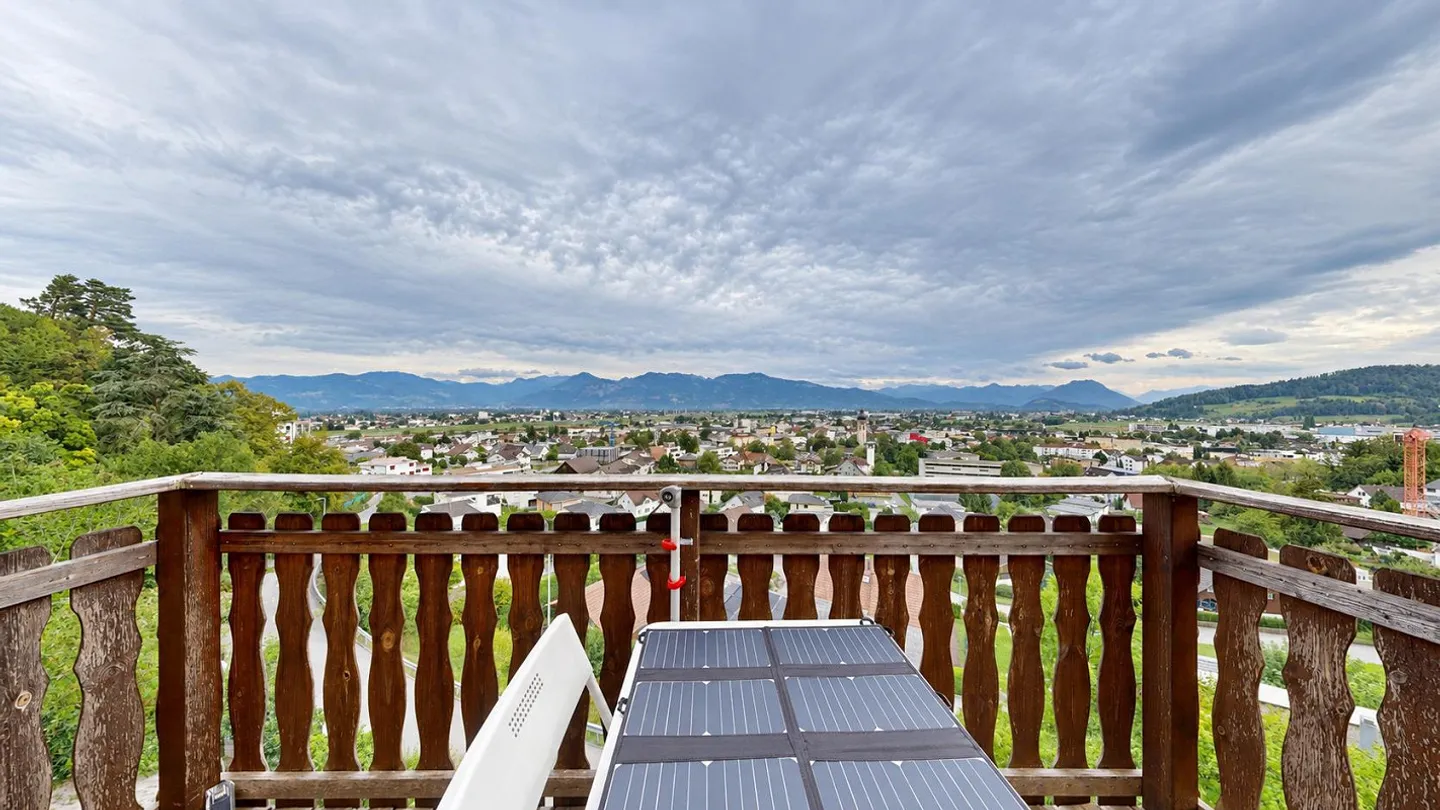 Panoramic view over the Rhine Valley - 3.5 room apartment in Au for sale... - Photo 7 of 14
