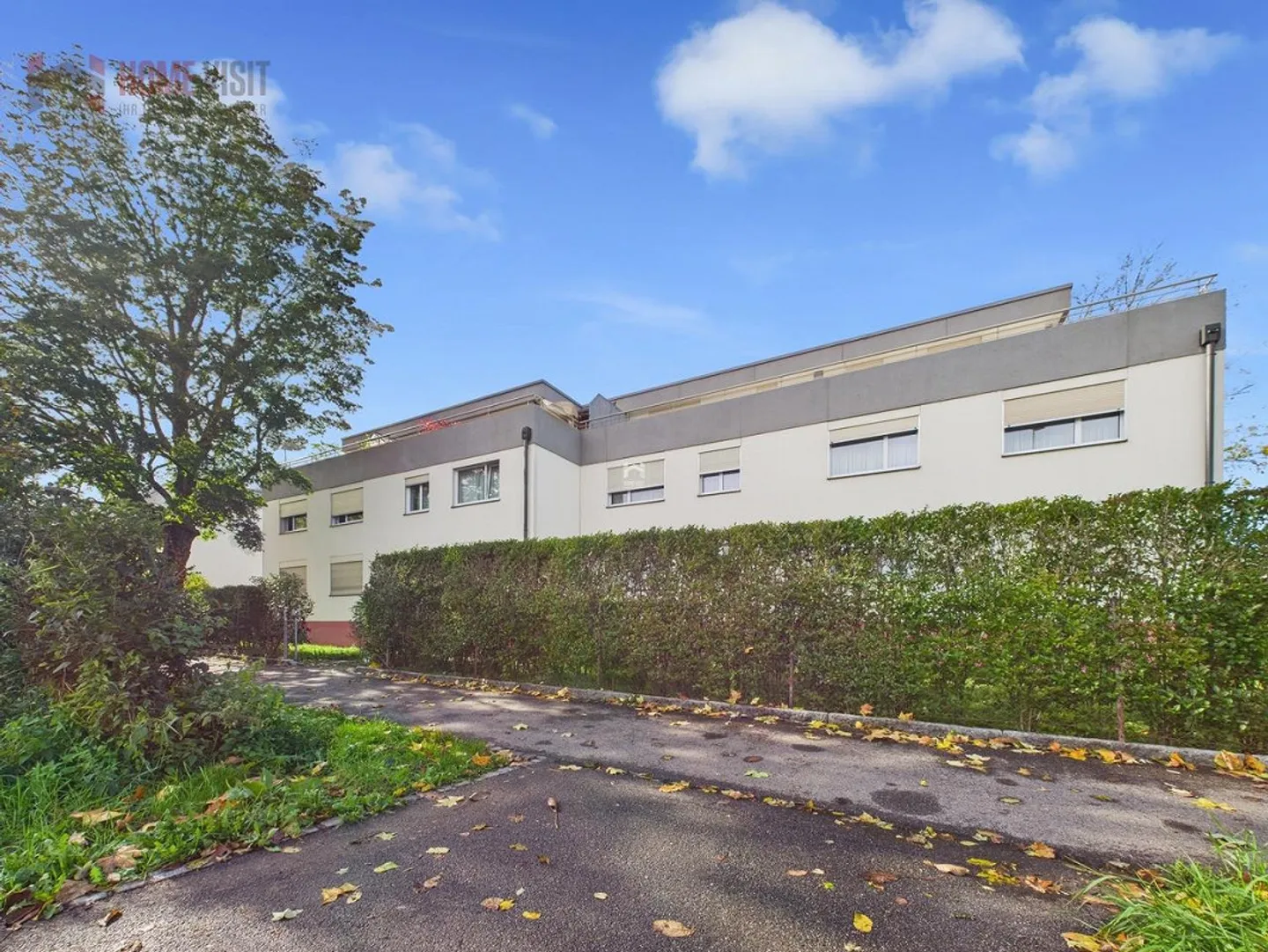 3.5-room apartment with large balcony and modern living comfort - Photo 9 of 9