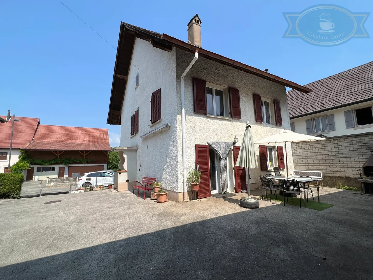 Casa di villaggio con una grande fienile e un grande giardino. - Foto 17 di 17