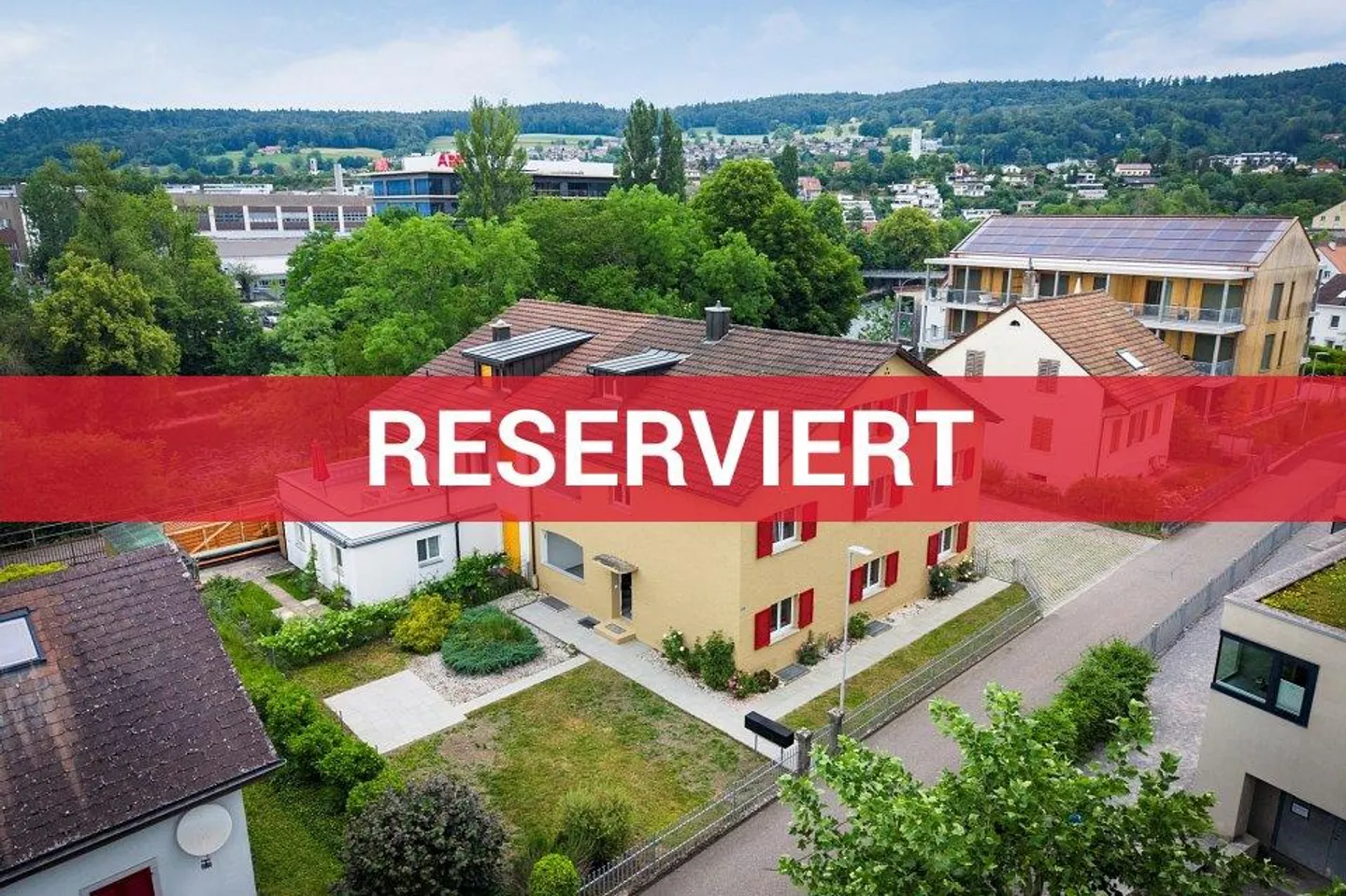 Investire in una posizione privilegiata: Casa plurifamiliare a Turgi - Foto 1 di 1