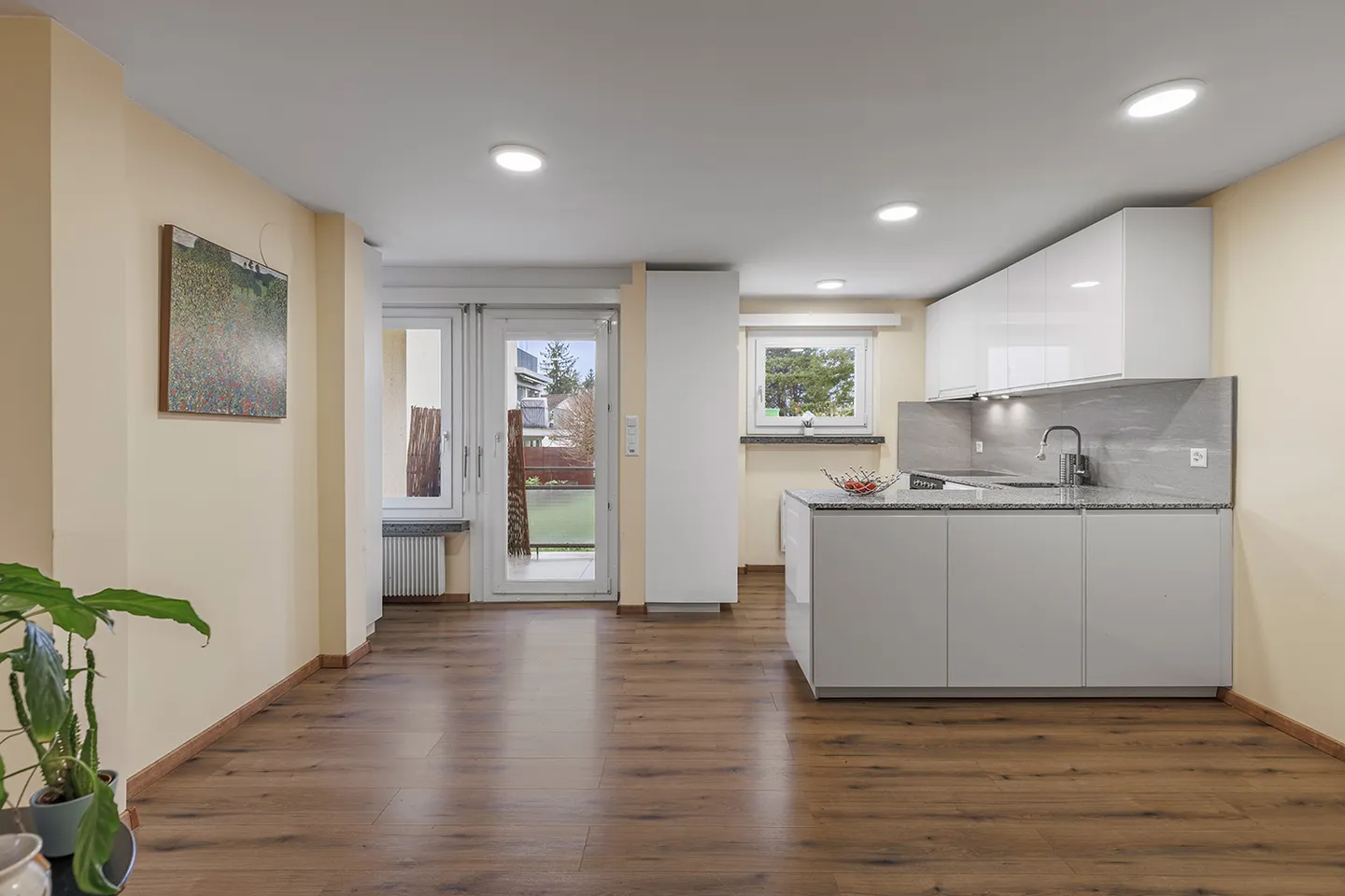 Charming Apartment in St. Gallen - Photo 1 of 11