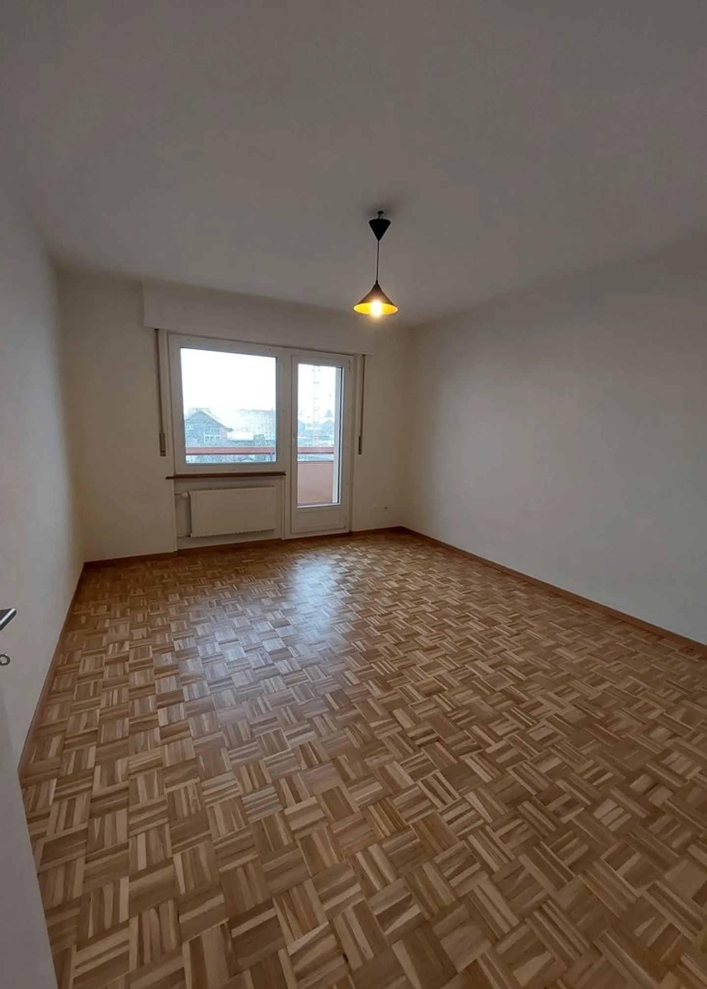 3,5-Zimmer-Wohnung im 1. Stock - Foto 3 von 8