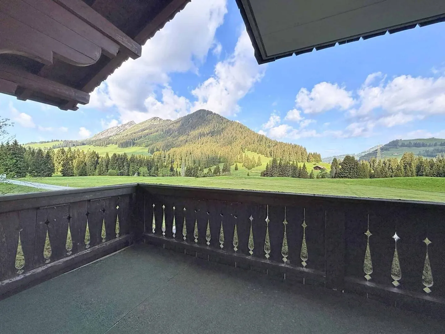 Großes Chalet mit Panoramablick - Foto 2 von 10