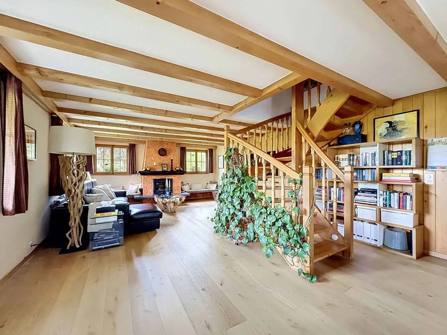 Großes Chalet mit Panoramablick - Foto 4 von 10