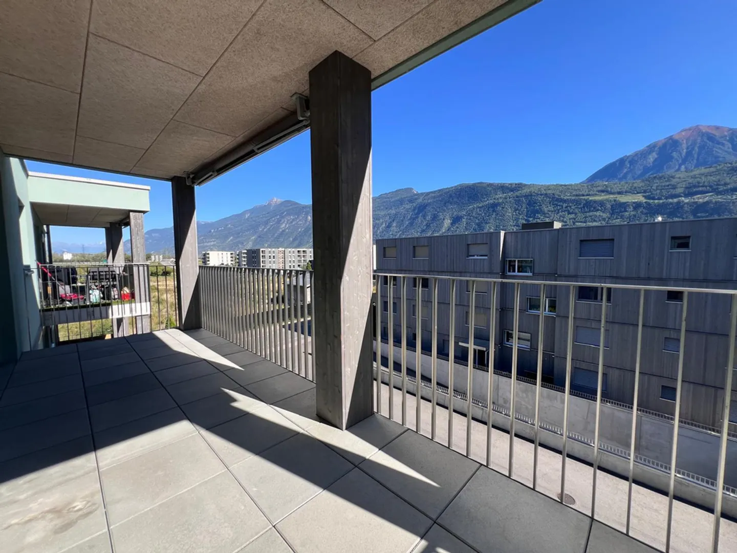 Appartement 2.5 pièces - Photo 1 sur 8