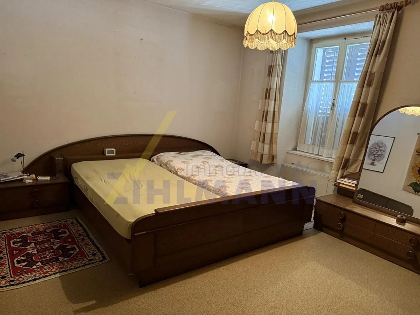 Plenty of space, plenty of potential - spacious property in the village center - Photo 7 of 11