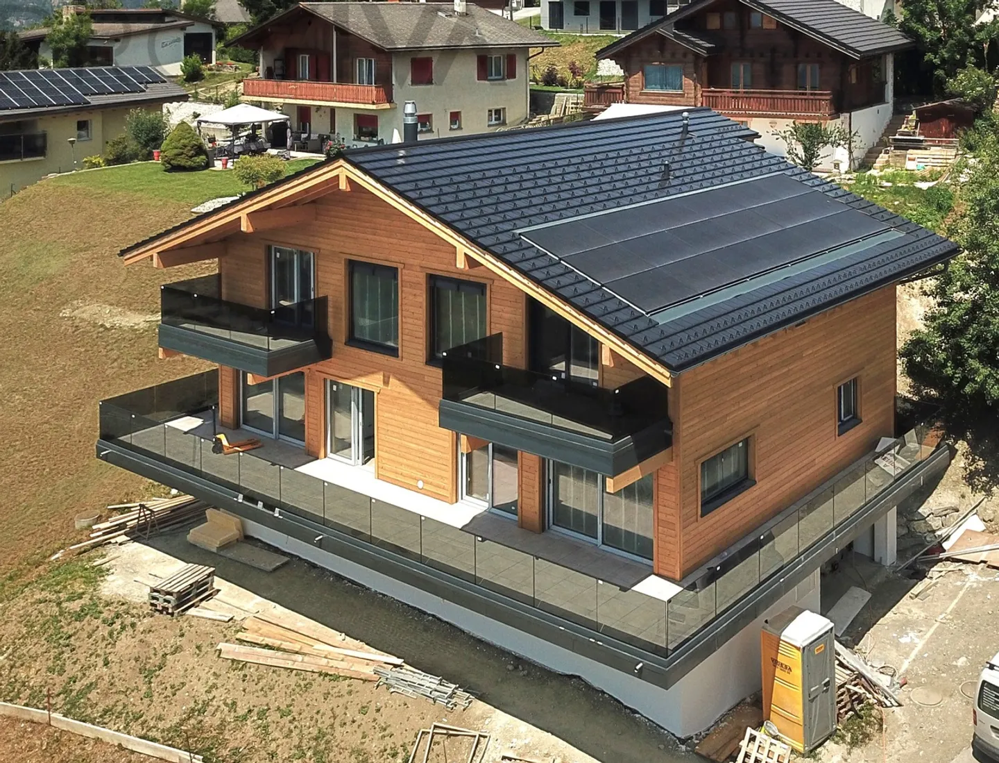 Ausnahmechalet, das Modernität und ökologische Effizienz vereint - Photo 1 sur 5