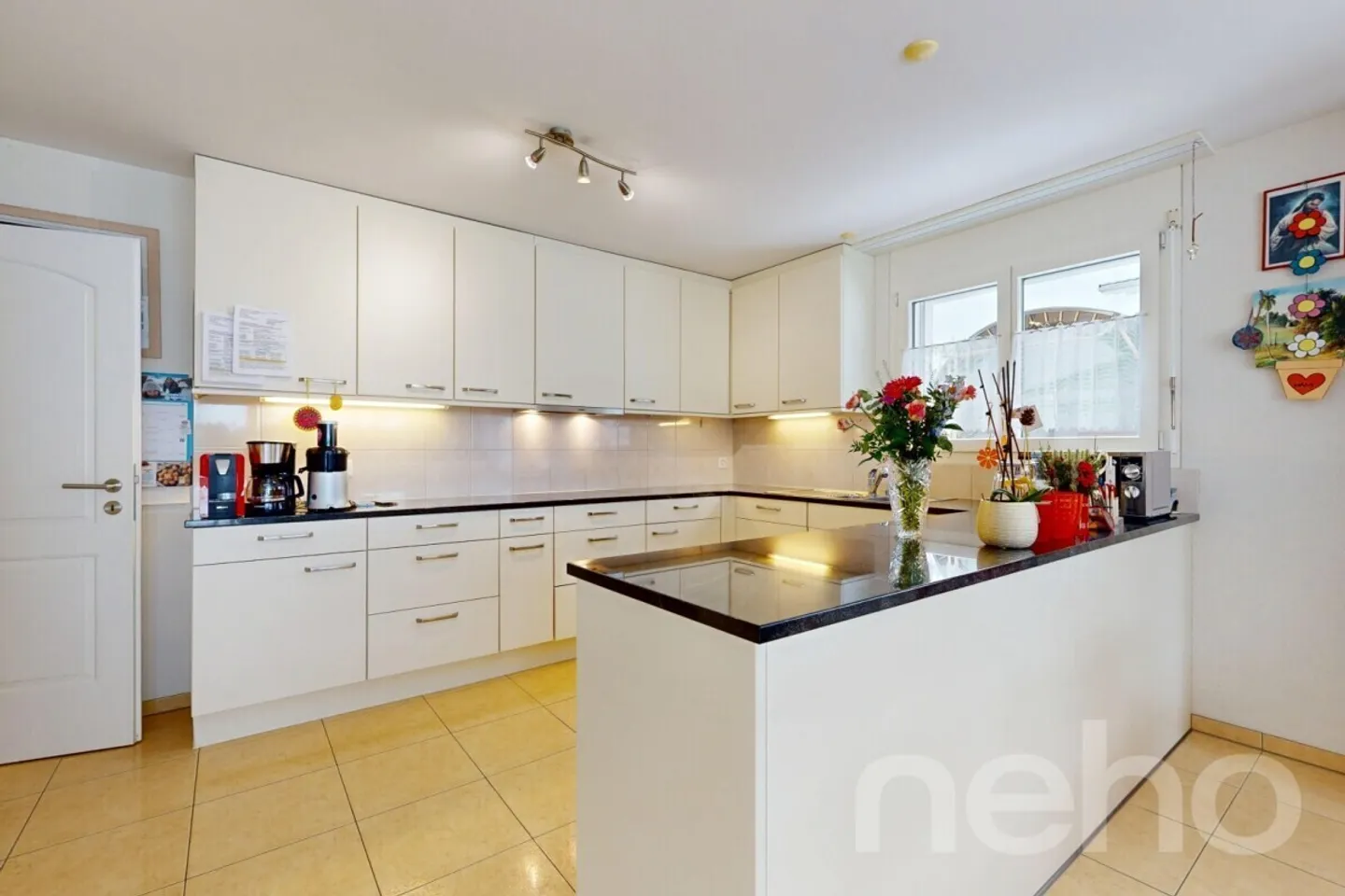 Maison individuelle spacieuse avec panorama et terrasse sur le toit - Photo 7 sur 12