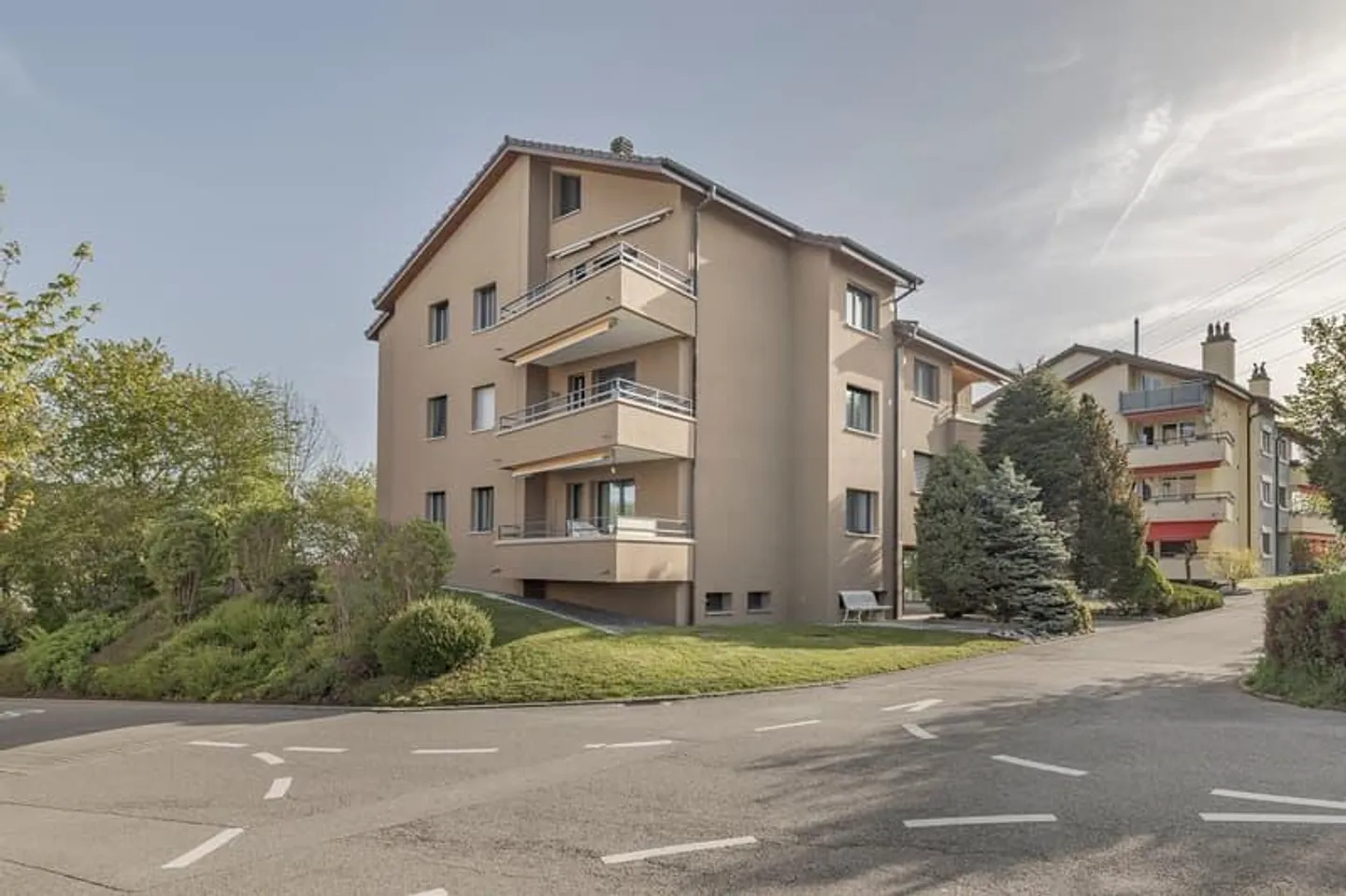 Appartamento ristrutturato di 5 stanze a Givisiez - Foto 1 di 8