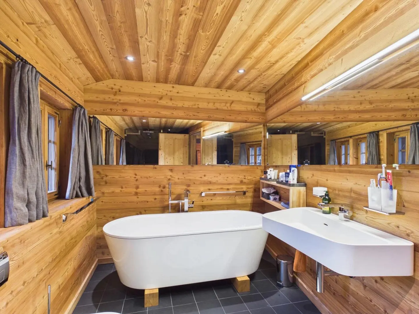 Chalet Bijou unique avec chic alpin moderne - Photo 16 sur 24