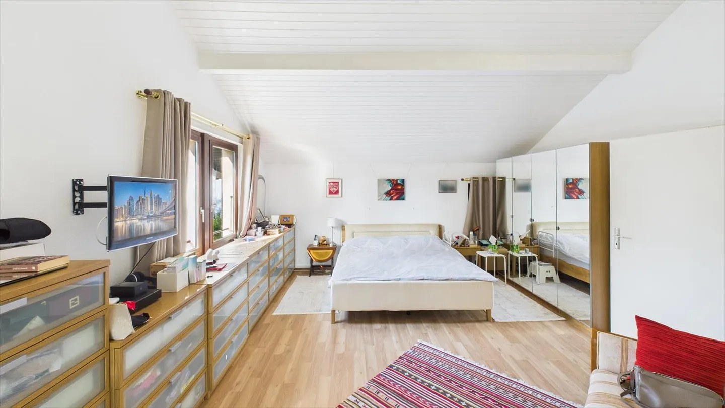 House - Photo 4 of 7