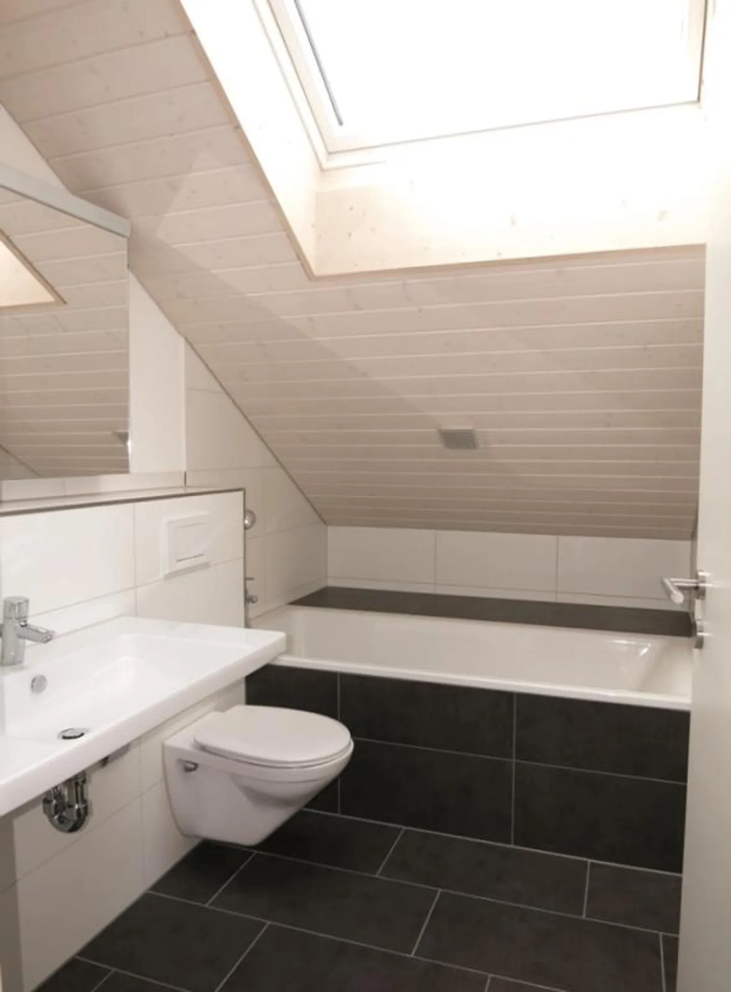 Magnifique penthouse de 3,5 pièces avec vue sur les Alpes - Photo 5 sur 6