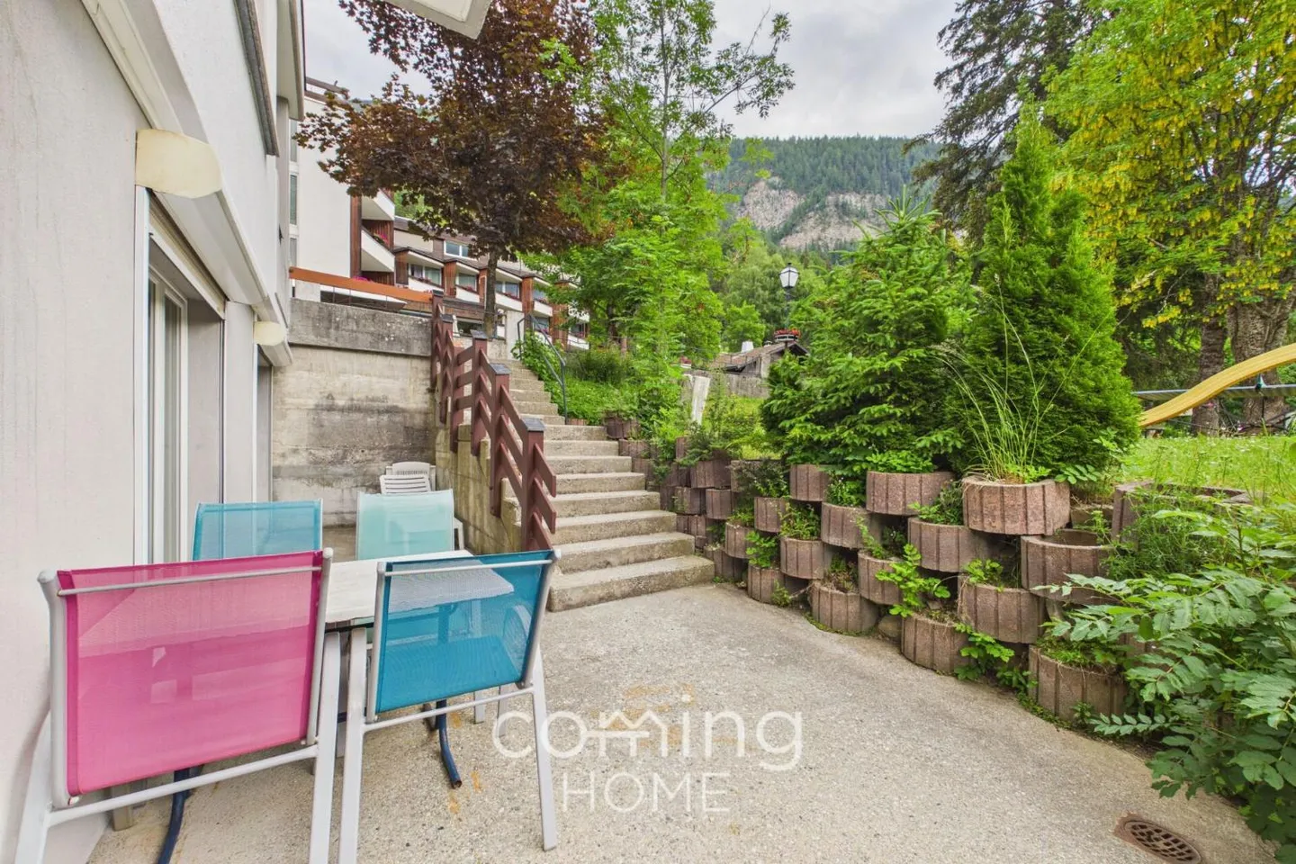 Charmante Wohnung mit Bergsicht - Foto 4 von 9