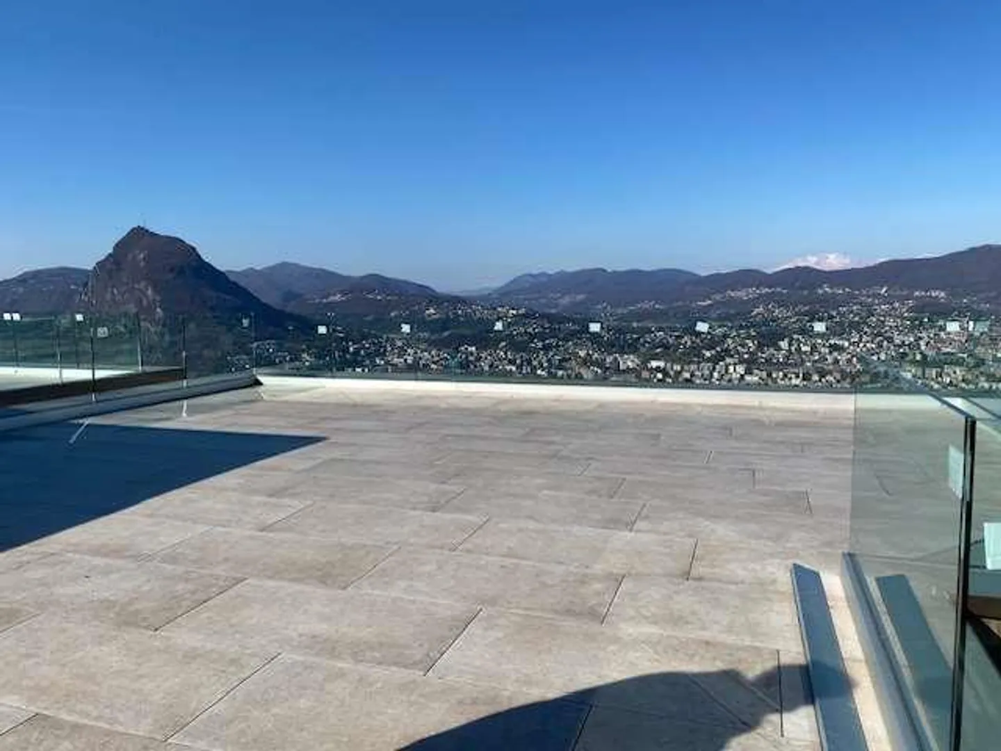 Aldesago Ville di nuova costruzione - Foto 9 di 13