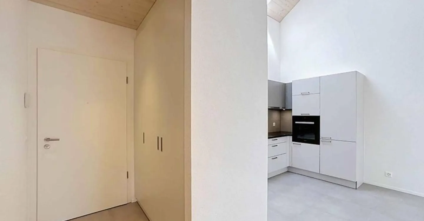 Neue 2.5 Zimmerwohnung im Dachgeschoss - Foto 6 von 9