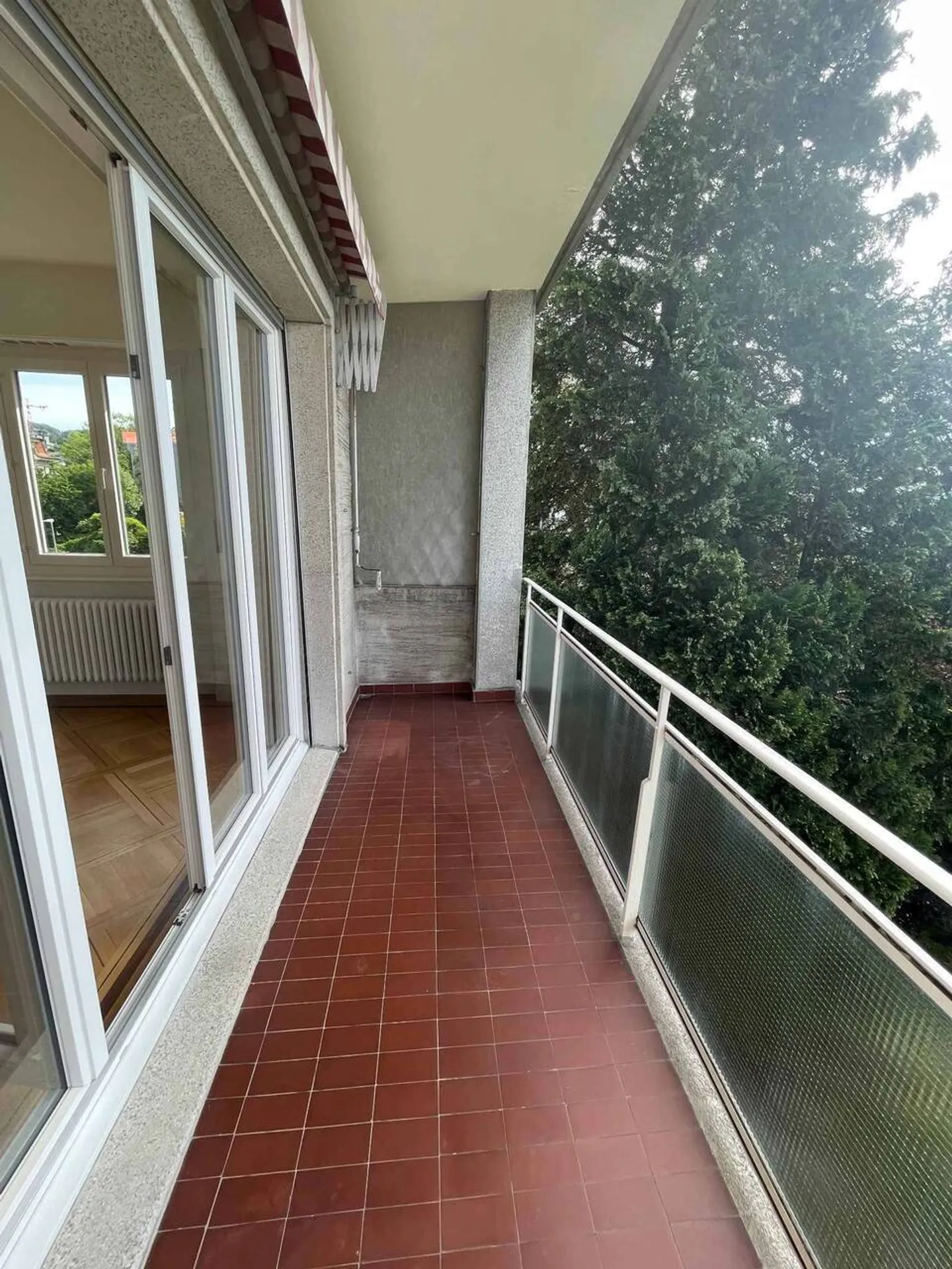 2.5-room apartment on the 1st floor - 1009 PULLY - Ch. de Fantaisie 1 - Photo 10 of 10